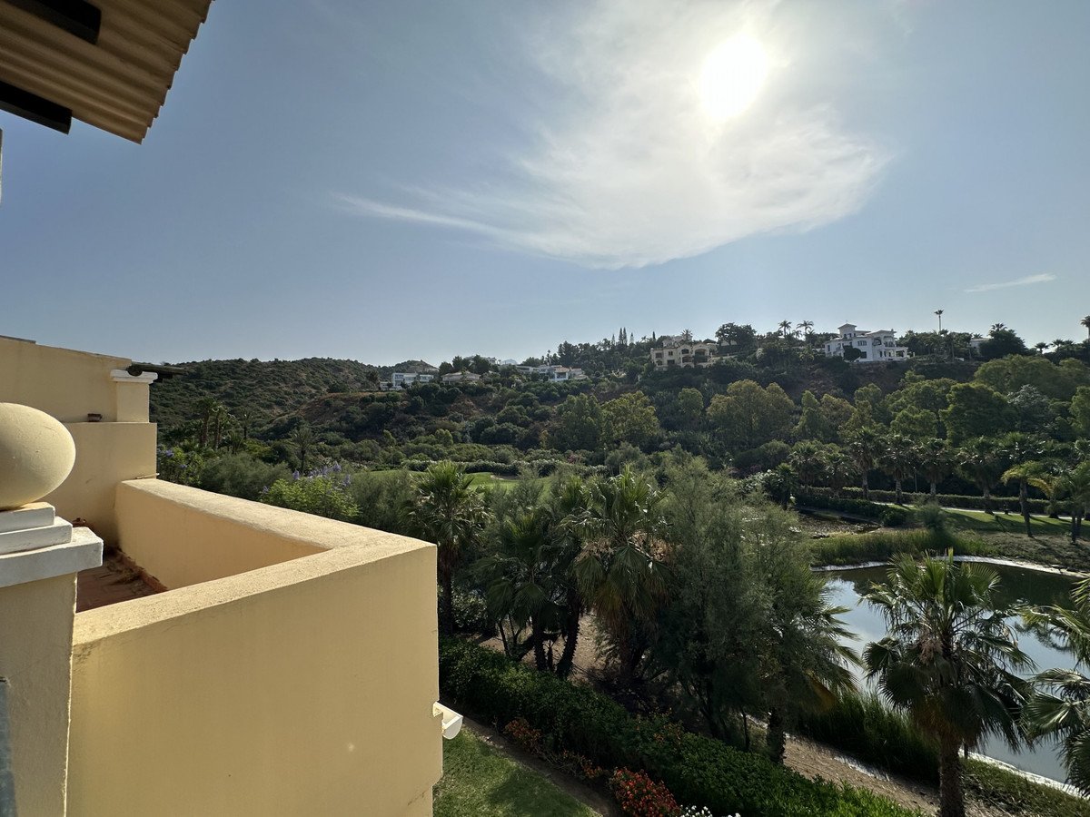 2 bedroom Penthouse in Benahavís