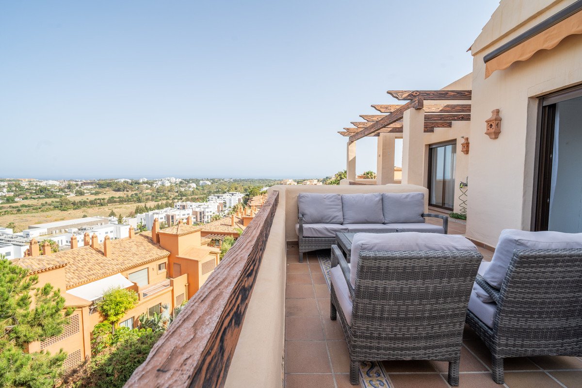 2 bedroom Penthouse in Benahavís