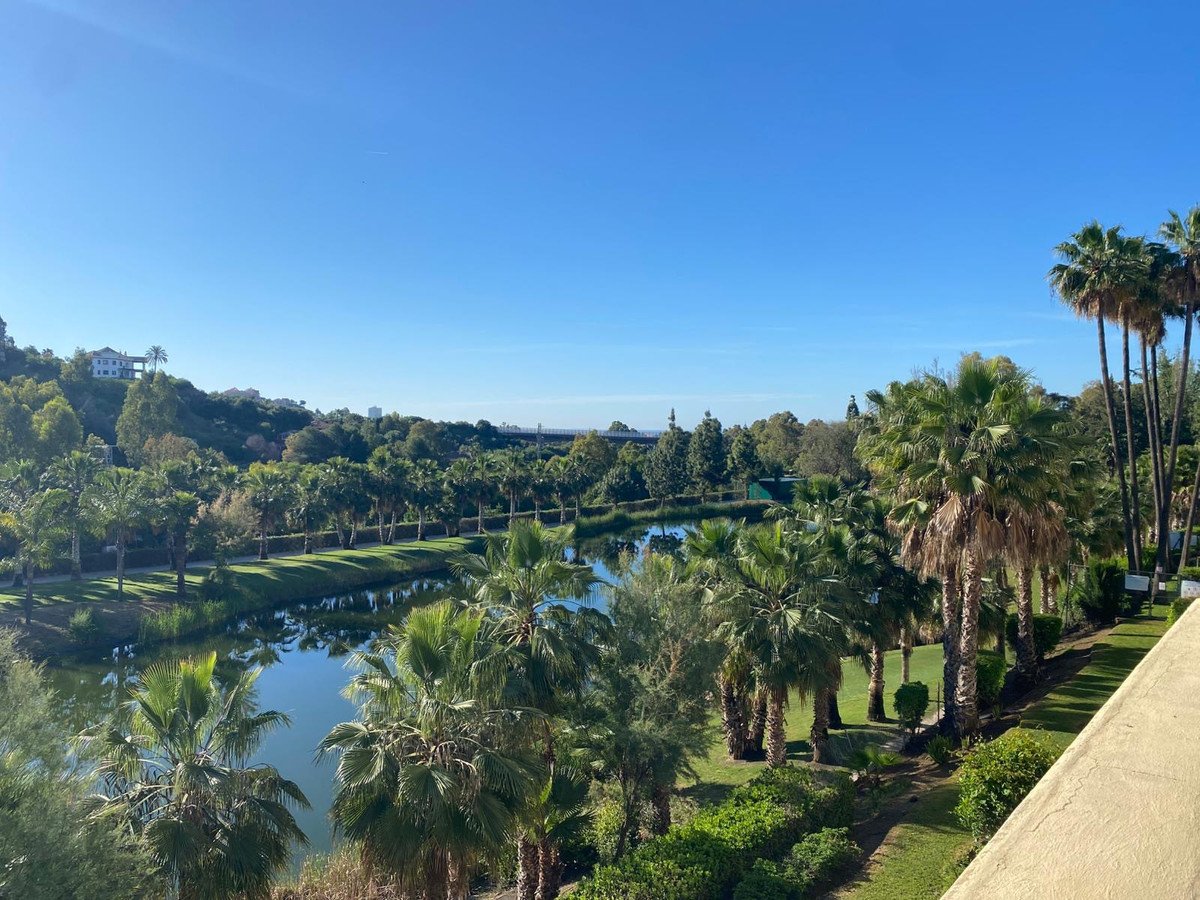 2 bedroom Penthouse in Benahavís
